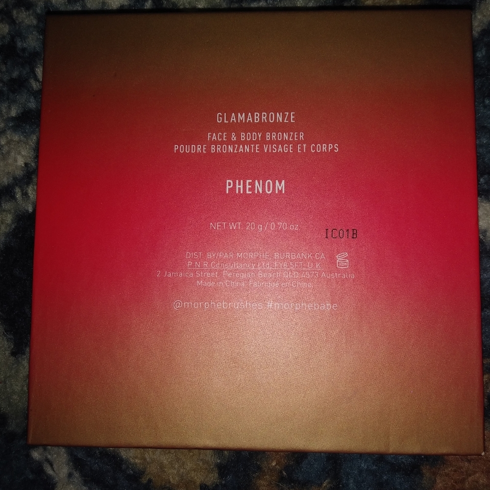 Morphe Glamabronze Phenom Bronzer - Picture 3 of 3